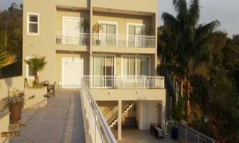 Imagem 3: CASA/CHÁCARA 1.100m²/ 05 SUITES - PÉ NA ÁGUA À VENDA - CONDOMÍNIO RECANTO DOS PÁSSAROS