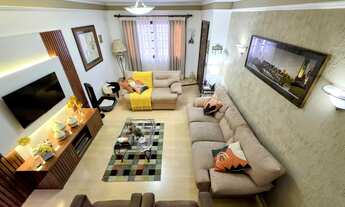 Imagem 2: Casa à venda no Jardim Miranda Daviz, Mauá-SP: 3 quartos, 1 suíte, 2 salas, 3 banheiros