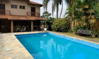 Imagem: Casa em Cotia, 450m², 5 dormitórios. JARDIM