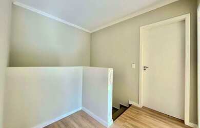 Imagem 4: Sobrado novo à Venda com 3 quartos , Ahú, Curitiba, PR