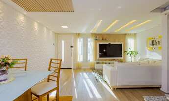 Imagem 2: Sobrado de alto padrão à venda no bairro Abranches Curitiba-PR - Com 4 quartos, 2 suítes