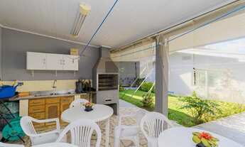 Imagem 5: Imperdível casa de 5 quartos com 2 suítes e 4 vagas de garagem no Guabirotuba, Curitiba-PR