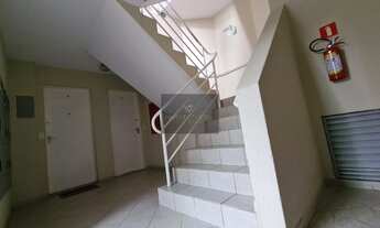 Imagem 4: Apartamento à venda com 2 quartos no bairro Sítio Cercado em Curitiba-PR. As melhores opçõ