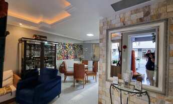 Imagem 2: Sobrado à venda Triplex mobiliado no Xaxim , Curitiba