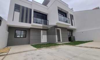 Imagem: Sobrado Novo à venda em Curitiba-PR, no