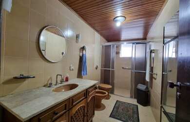 Imagem 2: Amplo Apartamento com 4 quartos à meia quadra do Shopping Curitiba - Na melhor localizaçã