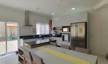 Imagem: LINDO SOBRADO PARA VENDA NO PORTAL DOS IPES