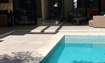 Imagem 2: CASA LINDA NO TAMBORE 10 ALPHAVILLE TODA MOBILIADA COM PISCINA E DEPENDENCIA DE SECRETARI