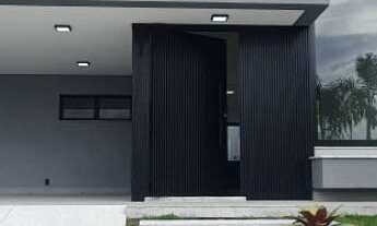 Imagem: Casa de alto padrão em condomínio na cidade