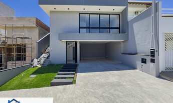 Imagem: Casa de alto padrão em condomínio no Parque