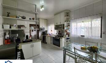 Imagem 7: Casa de Luxo no Condomínio Jardins (Polvilho) em Cajamar-SP: 4 Quartos, 4 Suítes, 2 Salas