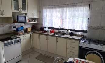 Imagem 2: Casa de Luxo no Condomínio Jardins (Polvilho) em Cajamar-SP: 4 Quartos, 4 Suítes, 2 Salas