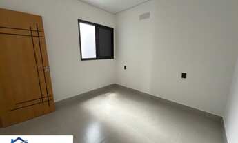 Imagem 5: Imperdível Casa à Venda em Jundiaí-SP no Jardim Marambaia II - 3 quartos, 1 suíte, 2 salas