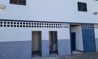 Imagem 2: 2 banheiro na Rodovia Rio-santos