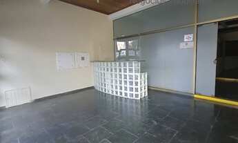 Imagem: Prédio Comercial de Alto Padrão no Centro