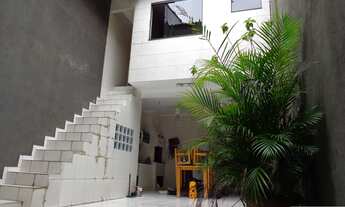 Imagem: Casa com 2 quartos, sendo 1 suíte para