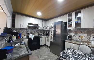 Imagem 3: Casa com 3 quartos, sendo 1 suíte para venda no Parque São Vicente em Mauá