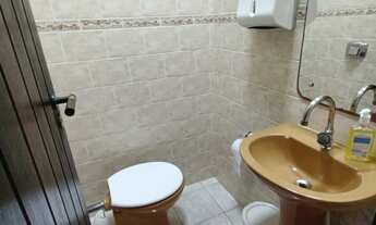 Imagem 6: Linda casa de fundos com 4 Quartos sendo uma suíte com Hidromassagem - Bairro Silveira da