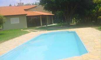 Imagem: Haras com 4 dorms e 12 baias no Jundiaquara