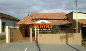 Imagem 2: Casa com 3 dormitórios à Venda no Centro de Araçoiaba da Serra/SP