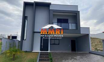 Imagem 2: Casa de Condomínio à Venda em Votorantim/SP