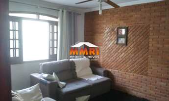 Imagem: Casa de 4 dormitórios na Vila Zumira