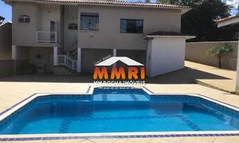 Imagem: Chácara com Piscina no Monte Líbano em