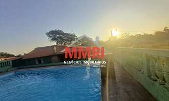 Imagem: Chácara com piscina à venda em Araçoiaba