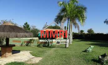 Imagem: Chácara com piscina e 9.000m² à venda