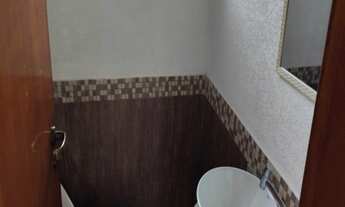 Imagem 2: LINDA CASA COM 4 DORMITÓRIOS NA REGIÃO DA JUCA PEÇANHA EM ATIBAIA