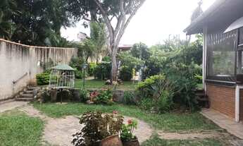 Imagem 5: CASA COM ESTILO COLONIAL EM BAIRRO RESIDENCIAL DE ATIBAIA