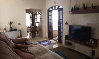 Imagem 7: CASA COM ESTILO COLONIAL EM BAIRRO RESIDENCIAL DE ATIBAIA