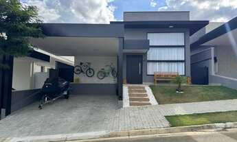 Imagem 3: CASA EM CONDOMÍNIO COM 3 SUÍTES REPLETA DE MOVEIS PLANEJADOS