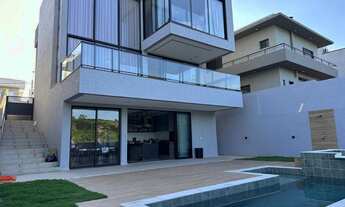 Imagem: SOBRADO MODERNO EM CONDOMÍNIO DE ATIBAIA