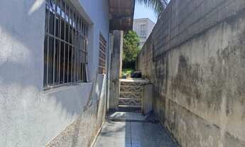 Imagem 5: CASA COM 3 DORMITÓRIOS E QUINTAL GRANDE COM POMAR ACEITA PERMUTA