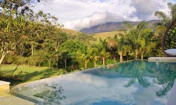 Imagem 4: Vendo casa no bairro Vale das Videiras em Paty do Alferes - RJ