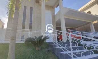 Imagem 5: Casa totalmente terrea com 3 suítes sendo 1 mastes área gourmet com churrasqueira em condo