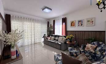 Imagem: Imperdível Sobrado à Venda no Condomínio