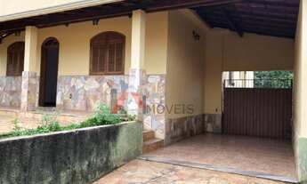 Imagem 2: CASA AMPLA, COM POMAR , 5 QUARTOS, SALA, COPA, COZINHA, AREA DE SERVIÇO, DESPENSA, TERRAÇO