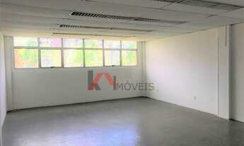 Imagem: Sala com 34,39m² e 02 banheiros no Vila