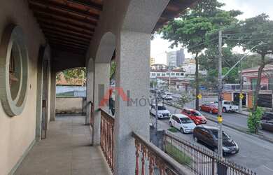 Imagem 2: Casa à venda no bairro Ouro Preto, Belo Horizonte