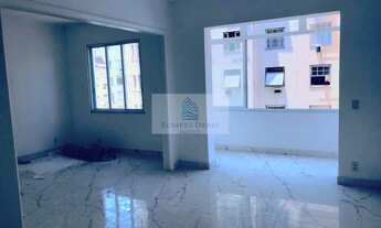 Imagem 2: Apartamento de Luxo à Venda em Copacabana, Rio de Janeiro - 3 Quartos, 2 Suítes, 125m², 1