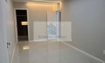 Imagem 2: Apartamento à venda em Copacabana-RJ: 3 quartos, 1 suíte, 1 sala, 3 banheiros, 120m² de ár