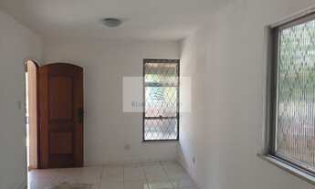 Imagem 2: Casa em Condomínio de Luxo na Taquara, Rio de Janeiro-RJ! 2 Quartos, 1 Sala, 2 Banheiros e