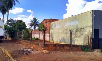 Imagem: TERRENO COMERCIAL em Dourados - MS, Jardim