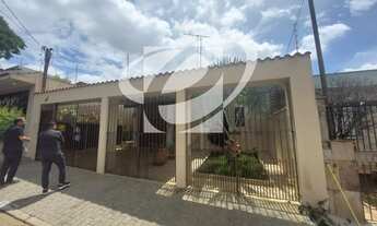 Imagem 3: Casa de 3 quartos com suíte e garagem no Parque Jabaquara, São Paulo-SP: imperdível oportu