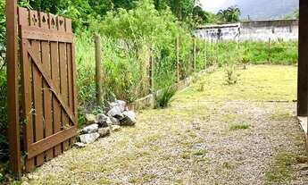 Imagem 4: Casa a Venda em Boiçucanga com Localização Privilegiada em São Sebastião/SP