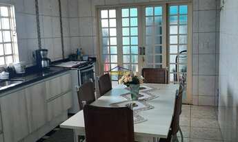 Imagem: CASA EM BAIRRO RESIDENCIAL em LIMEIRA