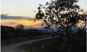 Imagem 3: TERRENO COM INFRAESTRUTURA E VISTA PARA SERRA