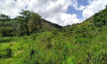 Imagem 2: Muita água com estrutura em área reservada